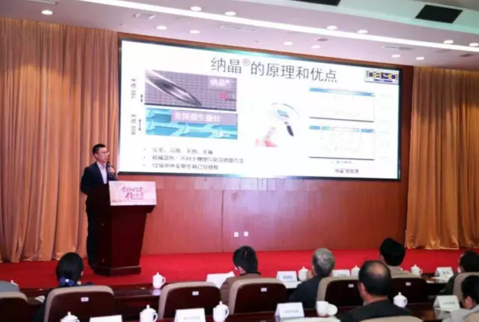 失控！一百多家世界500强企业请来一位占卜师...